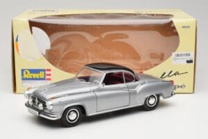 Borgward Isabella Coupe Grau & Schwarz Revell 1:18 8989 Metall — Bild 2 von 8
