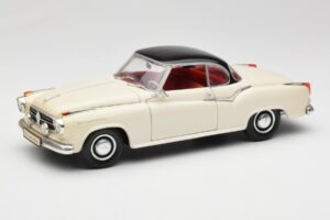 Borgward Isabella Coupe Weiß Revell 1:18 8859 Metall