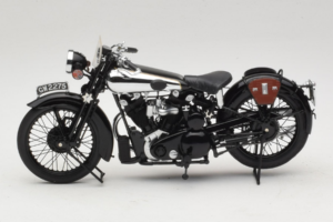 Brough Superior SS 100 T. E. Lawrence Minichamps 1:18 122135500 Metall — Bild 3 von 6