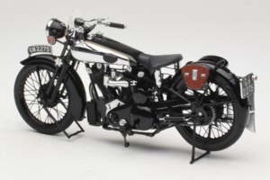 Brough Superior SS 100 T. E. Lawrence Minichamps 1:18 122135500 Metall — Bild 5 von 6