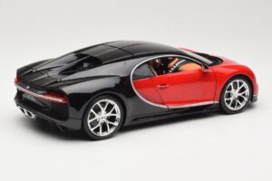 Bugatti Chiron Schwarz & Rot Bburago 1:18 18-11040 Metall — Bild 3 von 8