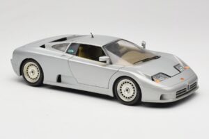 Bugatti EB110 Silber Bburago 1:18 3035-S Metall — Bild 6 von 8