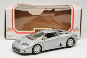 Bugatti EB110 Silber Bburago 1:18 3035-S Metall — Bild 8 von 8