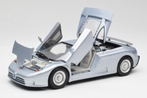 Bugatti EB110 SS Silber Anson 1:18 30303-W-M2 Metall — Bild 2 von 8