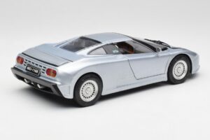 Bugatti EB110 SS Silber Anson 1:18 30303-W-M2 Metall — Bild 3 von 8