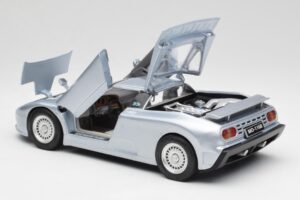 Bugatti EB110 SS Silber Anson 1:18 30303-W-M2 Metall — Bild 5 von 8