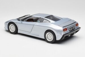 Bugatti EB110 SS Silber Anson 1:18 30303-W-M2 Metall — Bild 7 von 8