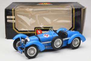 Bugatti Type 51 Grand Prix #14 Blau Bburago 1:18 3012-M1 Metall — Bild 6 von 6