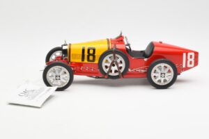 Bugatti T35 National Colors Spain CMC 1:18 M-100-B-016 Metall — Bild 3 von 6
