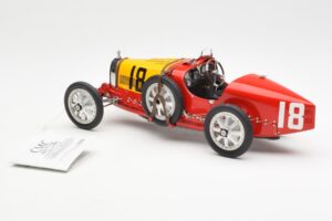 Bugatti T35 National Colors Spain CMC 1:18 M-100-B-016 Metall — Bild 5 von 6