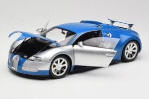 Bugatti Veyron Edition Centenaire Chrome Blue Minichamps 1:18 100110850 Metall — Bild 2 von 8