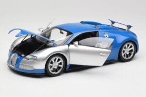 Bugatti Veyron Edition Centenaire Chrome Blue Minichamps 1:18 100110850-O Metall — Bild 2 von 7