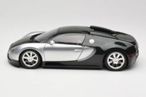 Bugatti Veyron Edition Centenaire Chrome Green Minichamps 1:18 100110852 Metall — Bild 4 von 8