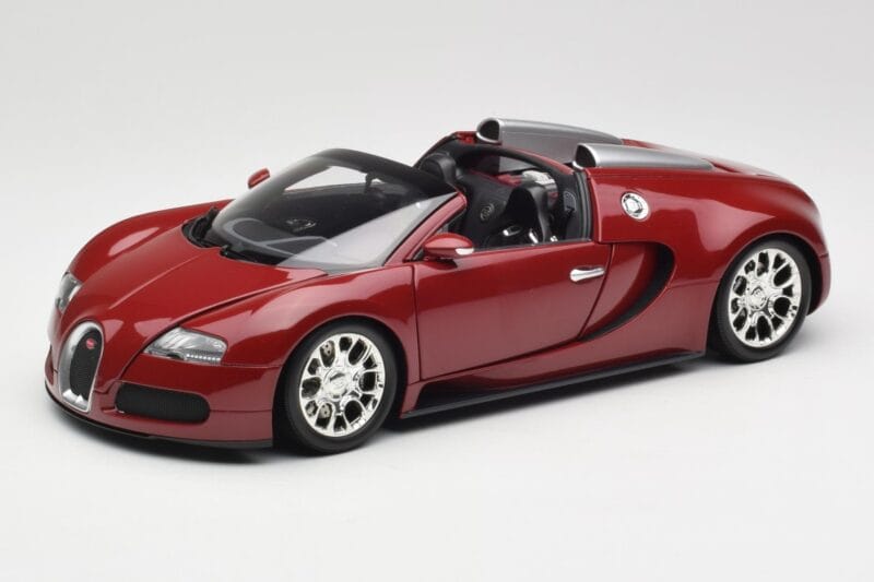 Bugatti Veyron Grand Sport Rot Minichamps 1:18 100110832 Metall