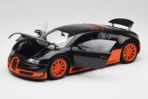 Bugatti Veyron Super Sport World Record Edition Carbon & Orange Minichamps 1:18 100110840 Metall — Bild 2 von 8
