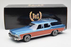 Buick Estate Wagon Light Blue Metallic BoS Models 1:18 BOS417 Resin — Bild 6 von 6