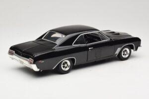 Buick GS 400 Schwarz American Muscle 1:18 33086 Metall — Bild 3 von 8