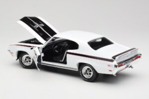 Buick GSX Weiß American Muscle 1:18 AMM1322/06 Metall — Bild 5 von 8