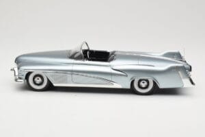 Buick Le Sabre Concept Light Blue Metallic BoS Models 1:18 BOS199 Resin — Bild 3 von 6
