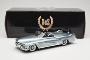 Buick Le Sabre Concept Light Blue Metallic BoS Models 1:18 BOS199 Resin — Bild 6 von 6