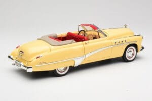 Buick Roadmaster Chrome Yellow Motormax 1:18 23124646-M17 Metall — Bild 3 von 8