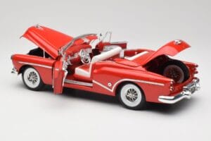 Buick Skylark Rot Motormax 1:18 411393-M1 Metall — Bild 5 von 8