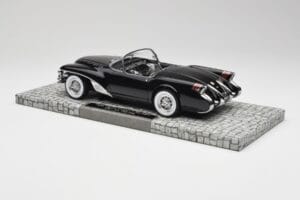 Buick Wildcat II Concept Schwarz Minichamps 1:18 107141222 Metall — Bild 5 von 6