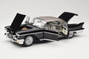 Cadillac Brougham Schwarz Sun Star 1:18 4001 Metall — Bild 2 von 8