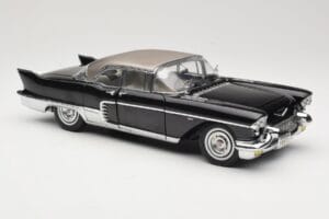 Cadillac Brougham Schwarz Sun Star 1:18 4001 Metall — Bild 6 von 8