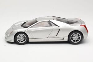 Cadillac Cien Silber Hot Wheels 1:18 57296 Metall — Bild 4 von 8