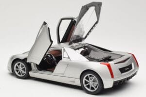 Cadillac Cien Silber Hot Wheels 1:18 57296 Metall — Bild 5 von 8