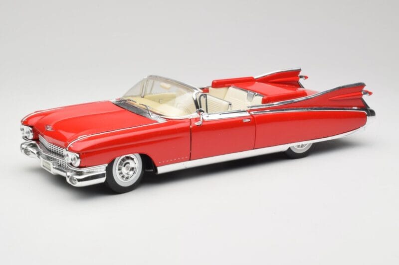 Cadillac Eldorado Biarritz Bolero Red Maisto 1:18 31813 Metall