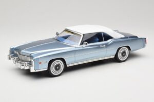 Cadillac Eldorado Cabriolet Blau MCG 1:18 MCG18472 Metall — Bild 2 von 7