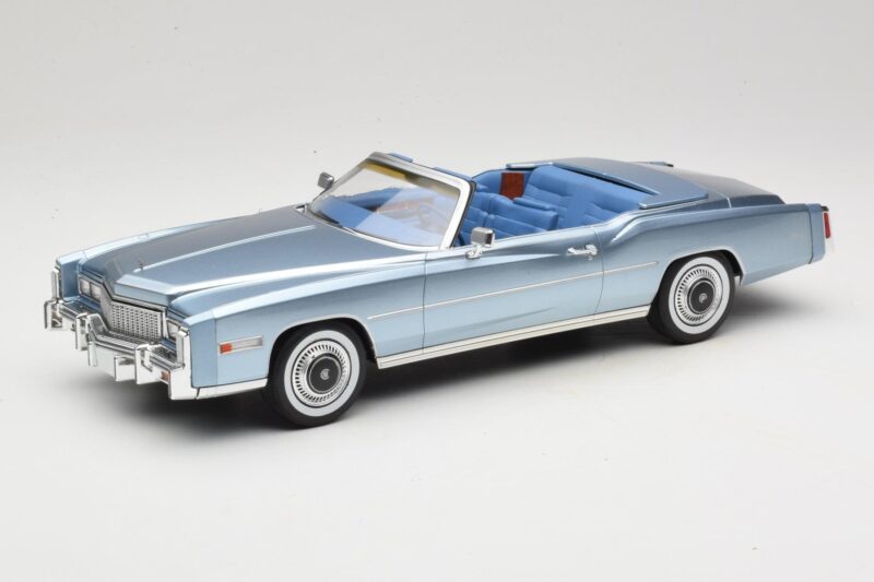Cadillac Eldorado Cabriolet Blau MCG 1:18 MCG18472 Metall