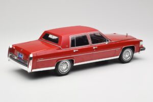 Cadillac Fleetwood Brougham Dunkelrot Metallic MCG 1:18 MCG18251 Metall — Bild 2 von 6