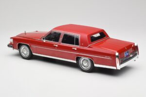 Cadillac Fleetwood Brougham Dunkelrot Metallic MCG 1:18 MCG18251 Metall — Bild 4 von 6