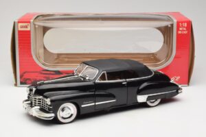 Cadillac Series 62 Schwarz Anson 1:18 30345 Metall — Bild 8 von 8