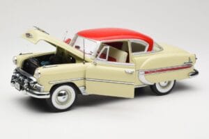 Chevrolet Bel Air Beige Sun Star 1:18 1600 Metall — Bild 2 von 8