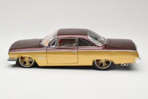 Chevrolet Bel Air Gold & Braun Maisto 1:18 31064 Metall — Bild 4 von 8