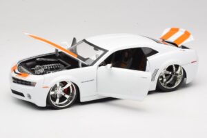 Chevrolet Camaro Concept Tuned Weiß Jada 1:18 63014 Metall — Bild 2 von 8