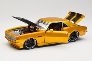 Chevrolet Camaro Z/28 Gold Maisto 1:18 31066 Metall — Bild 2 von 8