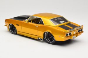 Chevrolet Camaro Z/28 Gold Maisto 1:18 31066 Metall — Bild 7 von 8