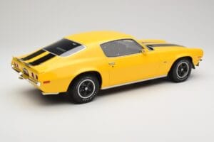 Chevrolet Camaro Z28 RS Daytona Yellow Otto 1:12 G085 Resin — Bild 2 von 6