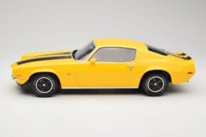Chevrolet Camaro Z28 RS Daytona Yellow Otto 1:12 G085 Resin — Bild 3 von 6