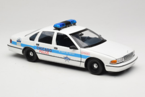 Chevrolet Caprice Chicago Polizei UT Models 1:18 180142096 Metall — Bild 6 von 8