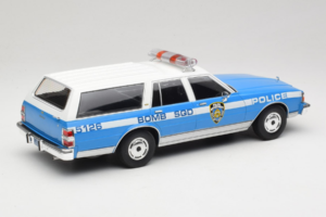 Chevrolet Caprice Estate Wagon NYPD MCG 1:18 MCG18477 Metall — Bild 2 von 6