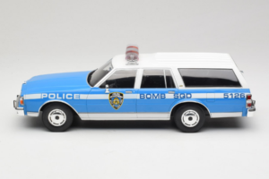 Chevrolet Caprice Estate Wagon NYPD MCG 1:18 MCG18477 Metall — Bild 3 von 6