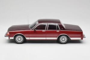 Chevrolet Caprice Rot Metallic MCG 1:18 MCG18361 Metall — Bild 3 von 6