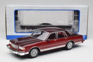 Chevrolet Caprice Rot Metallic MCG 1:18 MCG18361 Metall — Bild 6 von 6