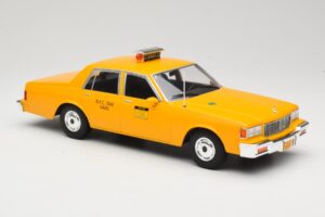 Chevrolet Caprice Gelb Taxi MCG 1:18 MCG18038 Metall — Bild 4 von 6